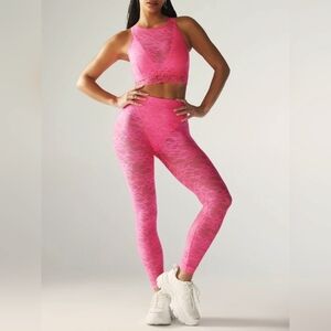 NWT SKIMS Warp Knit Lace Leggings Dark pink XXS-S